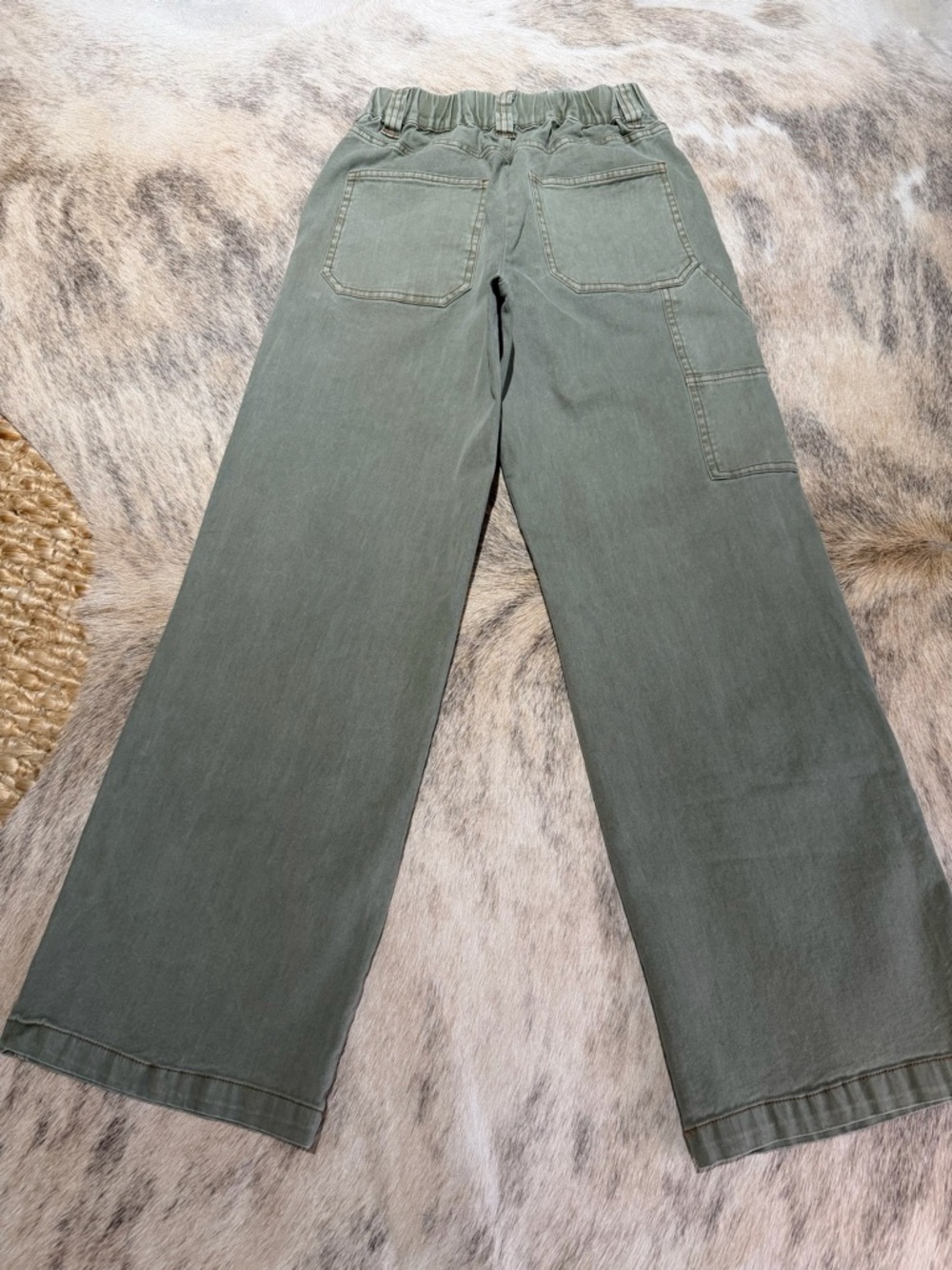 YFB Young Fabulous & Broke Olive Utility Wide Leg Pants XS - Picture 2 of 7